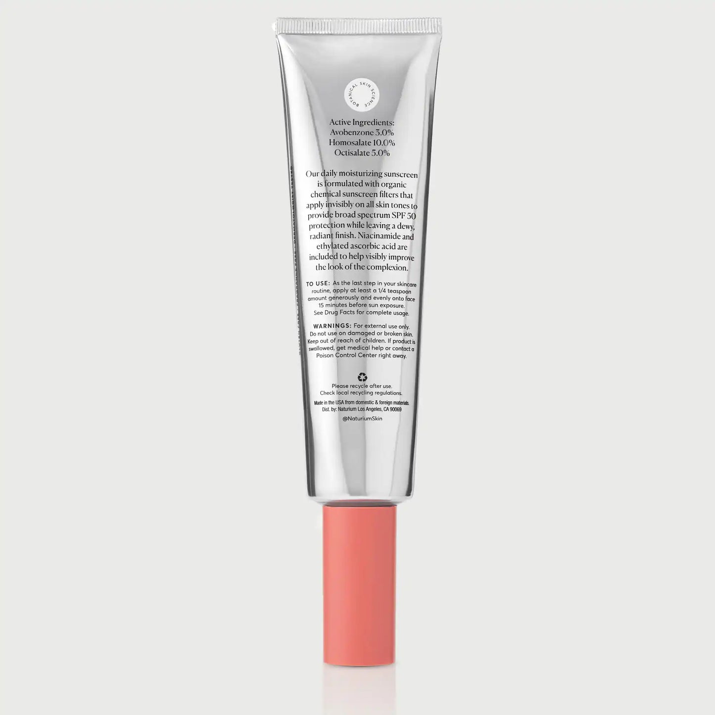 dew-glow-moisturizer-spf-50-jumbo-v6 NATR_Dew_Glow_Jumbo_Back_CapOn_bonebkgd.webp