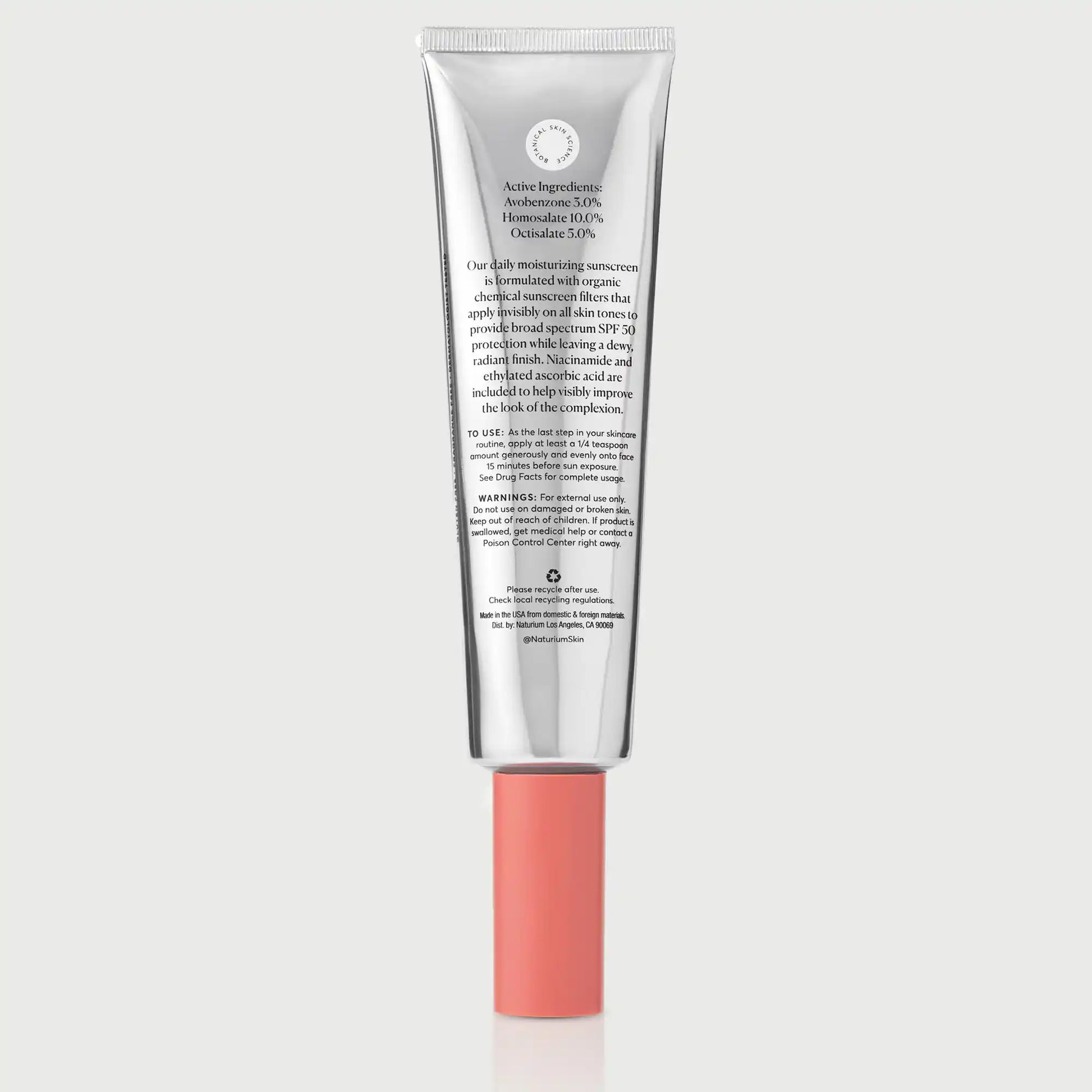 dew-glow-moisturizer-spf-50-jumbo-v6 NATR_Dew_Glow_Jumbo_Back_CapOn_bonebkgd.webp