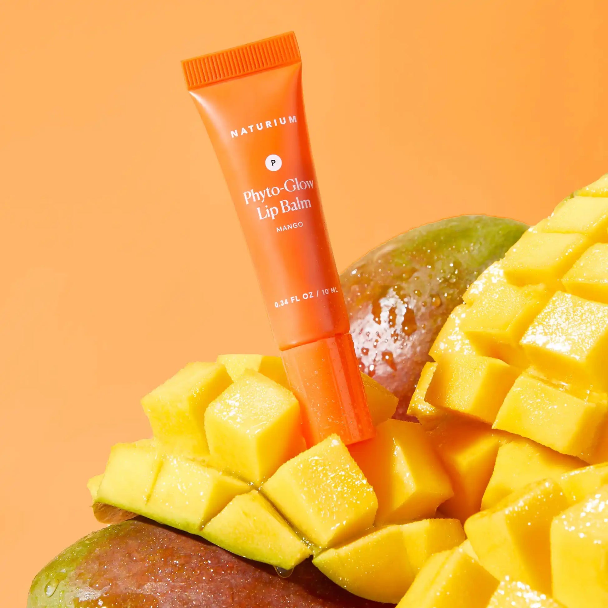 phyto-glow-lip-balm-mango-e5 phytoglow-mango_0272-crop.webp
